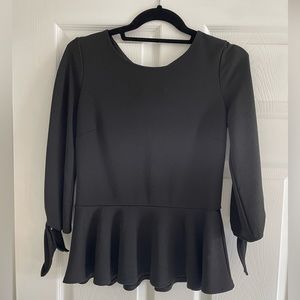 Banana Republic Black tie sleeve peplum blouse size XS